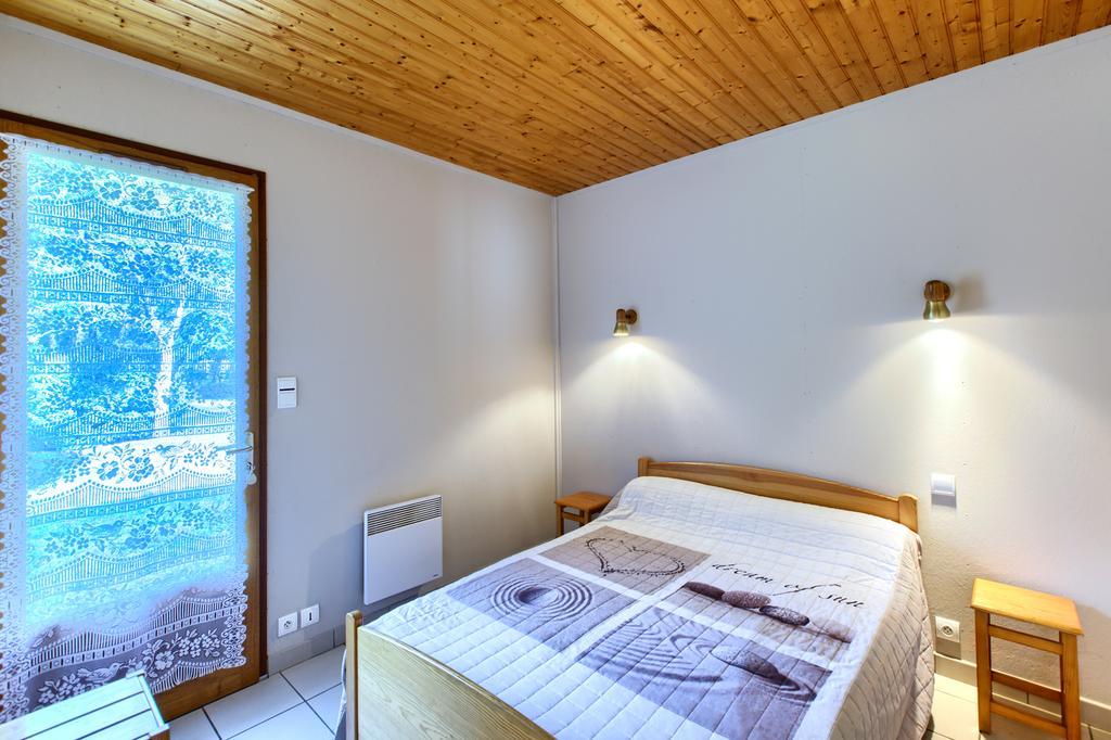 Les Chalets Du Gelat, Nature Et Calme Noaillan Exterior foto